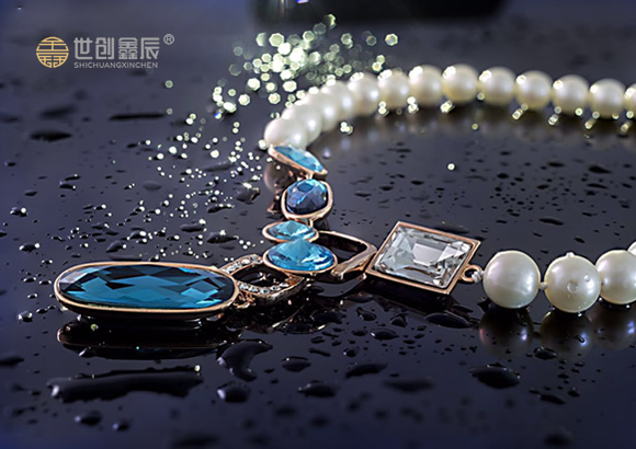 我要定制，预约设计顾问。